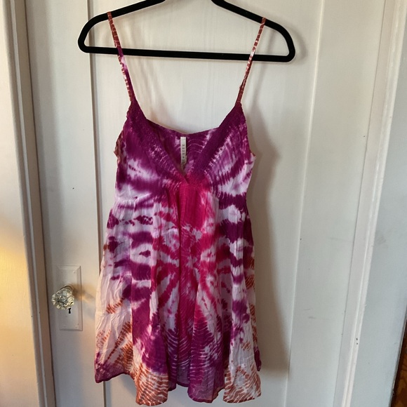 RAGA Dresses & Skirts - RAGA Pink and Purple Tie-Dye dress size small